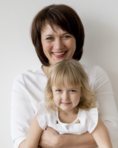 front-view-grandmother-granddaughter